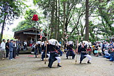 6人組刀踊り。金峰神社（大野下馬場）写真